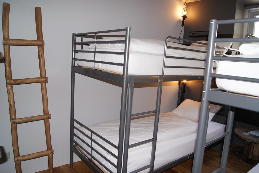 Bed & Bar No.8 - Adults Only Hotel Interlaken Bagian luar foto